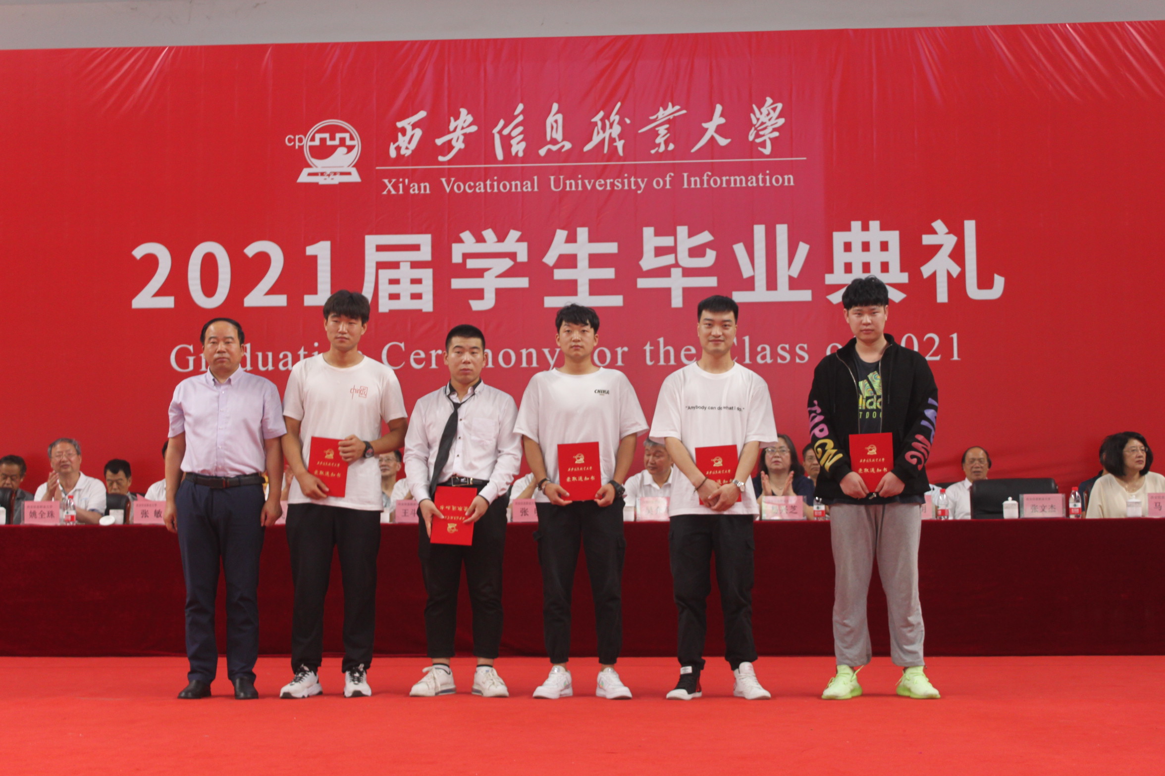 1626168429117997.jpg b1c83e7f35ca39f15f3cdfae9e596c9.jpg